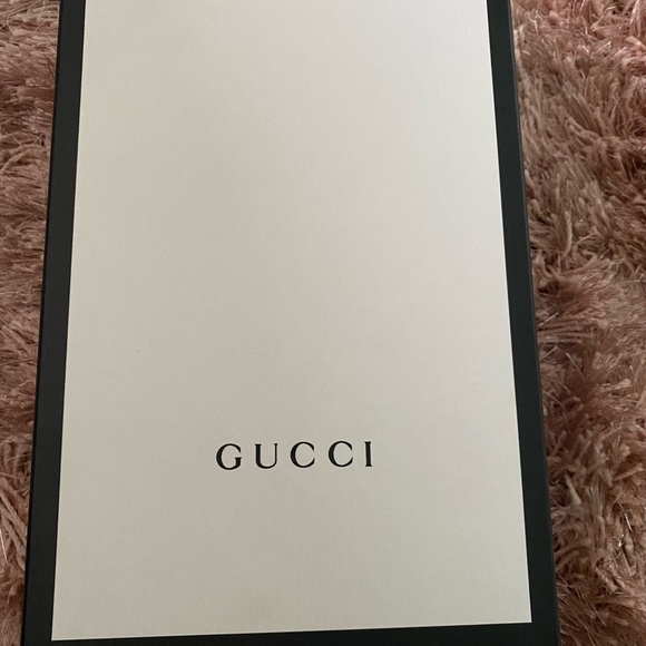 Gucci slides - Picture 8 of 10